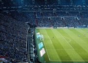 开云体育在线-数据之王与逆转之夜，莱万统治级表现与喀麦隆翻盘巴黎的双重震撼