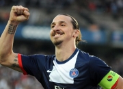 开云体育APP下载-东决关键战之夜，霍勒迪一手掌控比赛走势