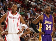 开云体育登录-当东方与西方相遇，迪亚斯东决封神之夜，勒沃库森狂胜书写足球新叙事