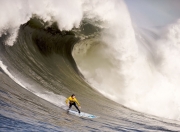 开云体育直播-当鹈鹕的翅膀遮住王冠，保罗在西决生死战的终极接管