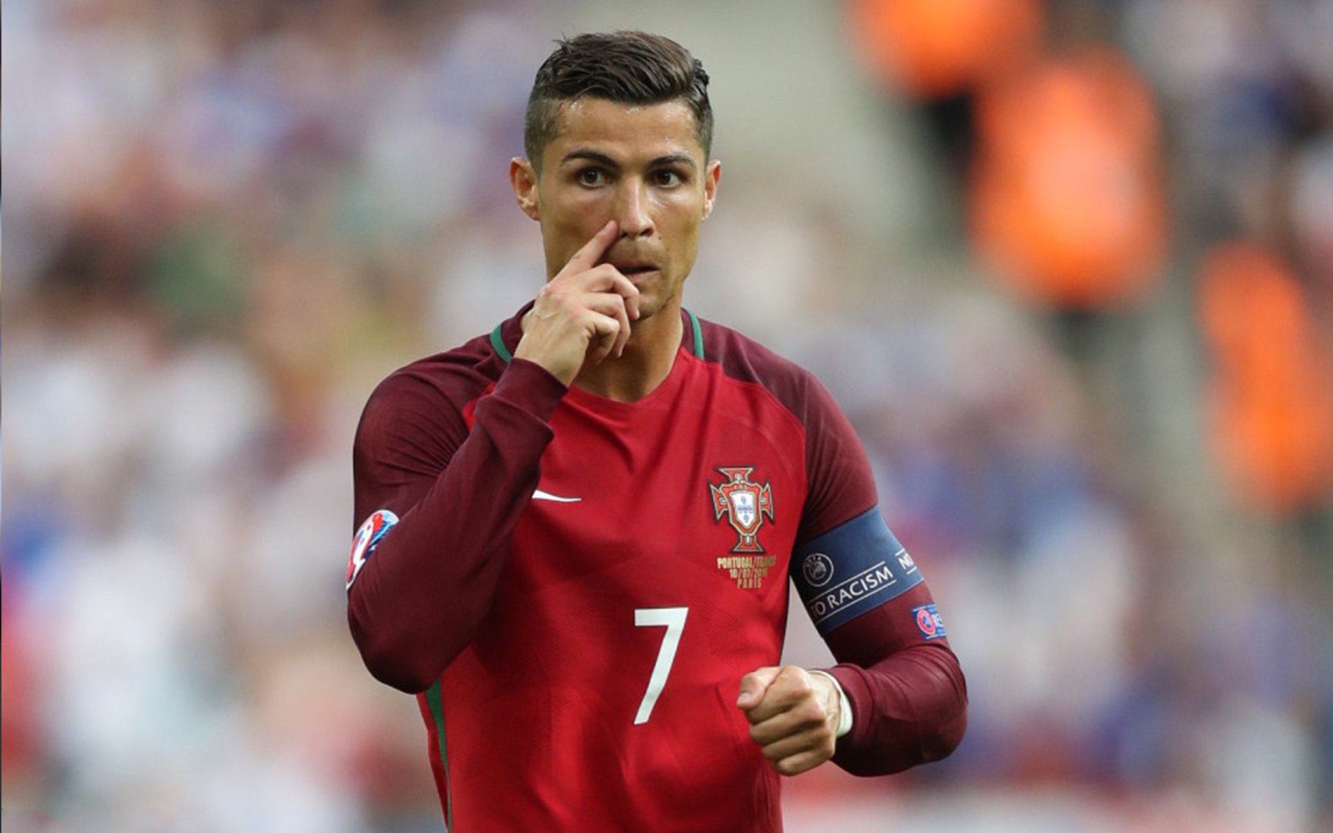 黄潜奇迹与蓝白风暴，当比利亚雷亚尔对阵阿根廷，本泽马如何用连续进球书写时代分野？