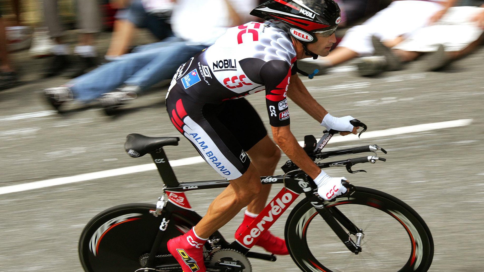 掘金血拼骑士，贝恩防守端锁死对手